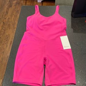 Lululemon align bodysuit 8” Sonic pink